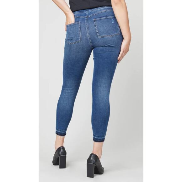 Spanx Distressed Ankle Skinny Jeans Medium Wash Pull On Size Medium - Picture 15 of 16